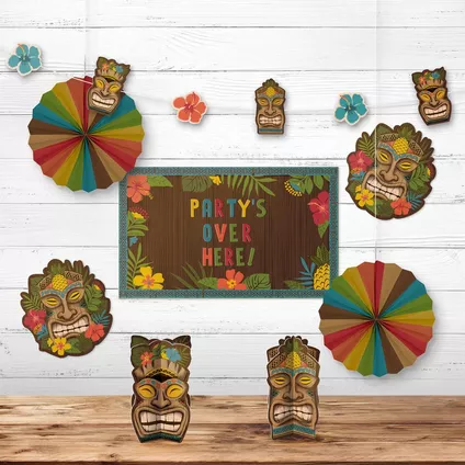 Kit Room Decorating Tiki C/1